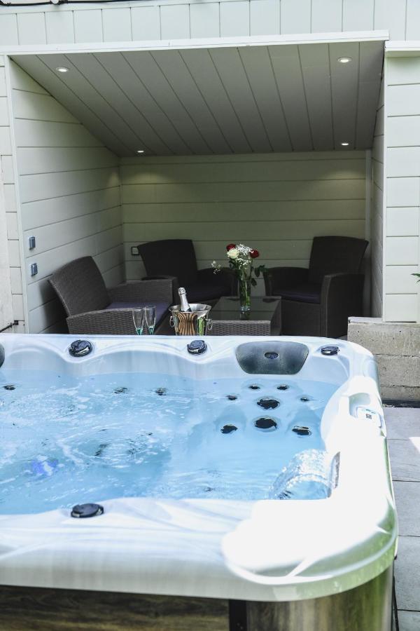 O Rethel Jacuzzi, Gite Ardennes Dış mekan fotoğraf